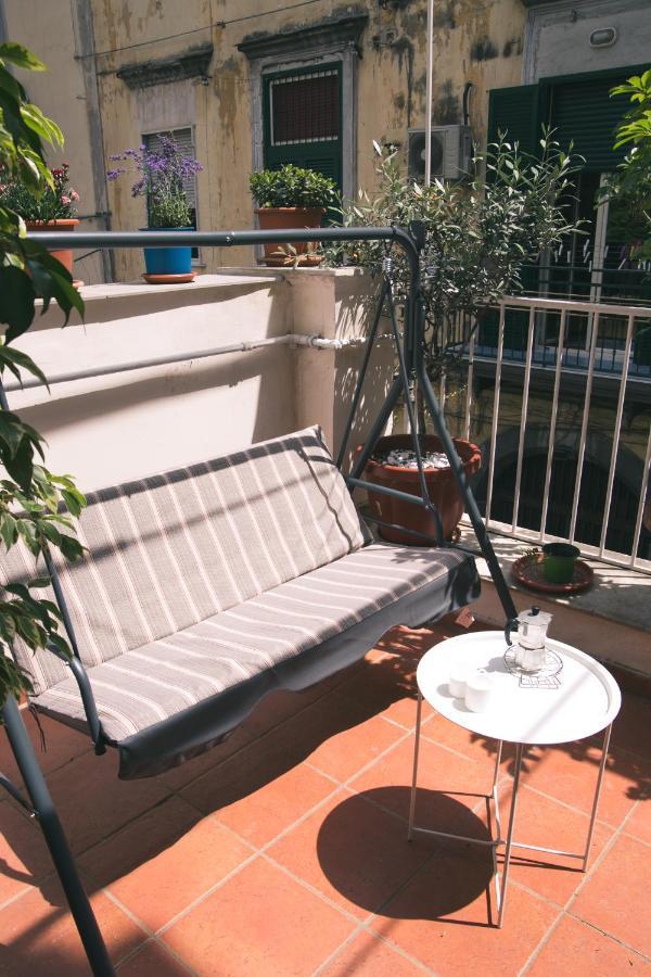 La Casa Del Nespolo, 2 Terrazzi E 2 Bagni In Centro Apartment Napoli Exterior foto