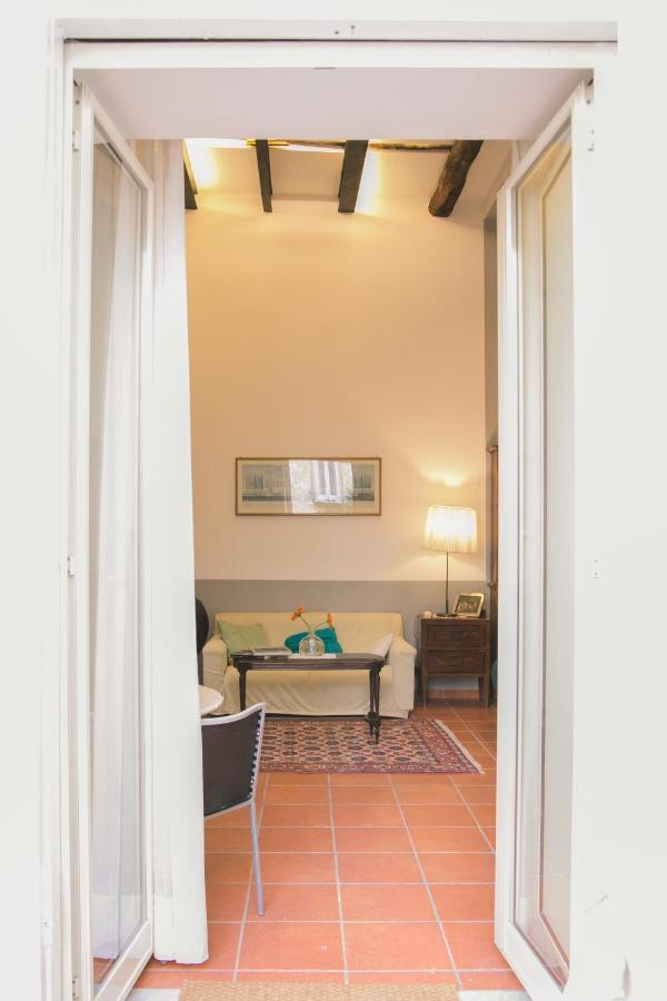 La Casa Del Nespolo, 2 Terrazzi E 2 Bagni In Centro Apartment Napoli Exterior foto
